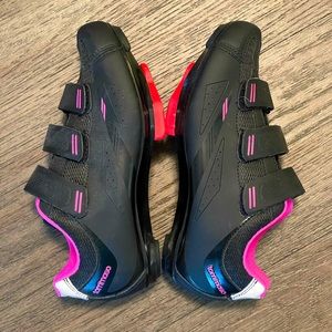 Tormmaso cycling shoes